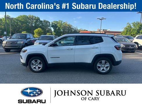 Used 2022 Jeep Compass Latitude image 5