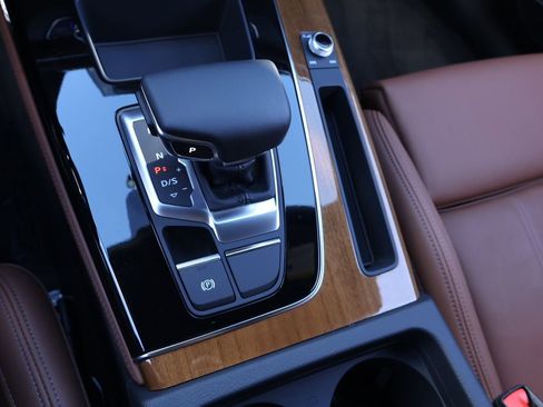 Used 2024 Audi Q5 2.0T Premium Plus image 28