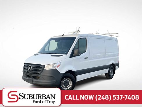 Used 2023 Mercedes-Benz Sprinter 2500 image 1