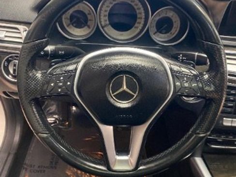 Used 2014 Mercedes-Benz E 350 4MATIC w/ Premium 1 Package image 18