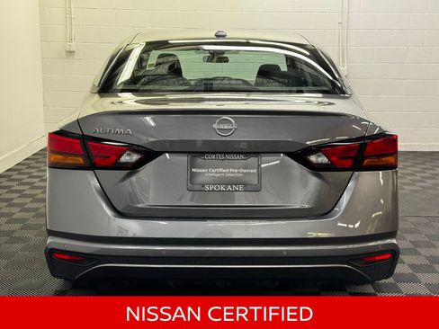 Certified 2025 Nissan Altima 2.5 SV image 9