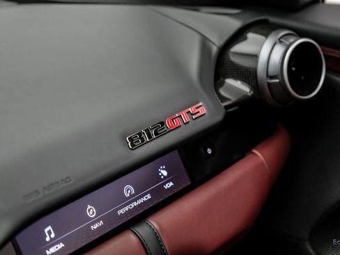 Used 2023 Ferrari 812 GTS RWD image 93