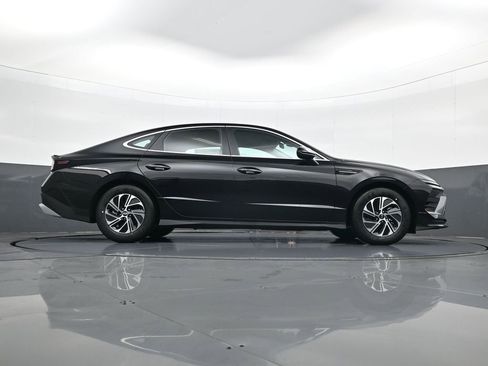 New 2026 Hyundai Sonata Blue FWD image 24