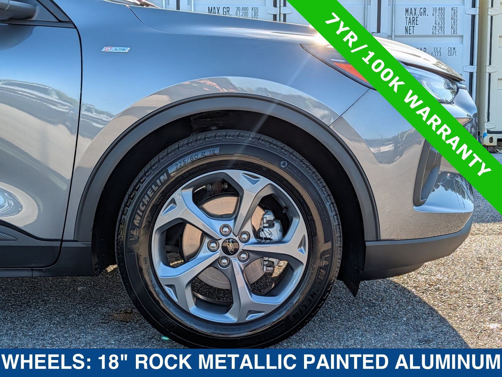 Used 2025 Ford Escape ST-Line FWD image 11