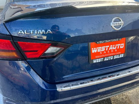 Used 2022 Nissan Altima 2.5 SR image 25