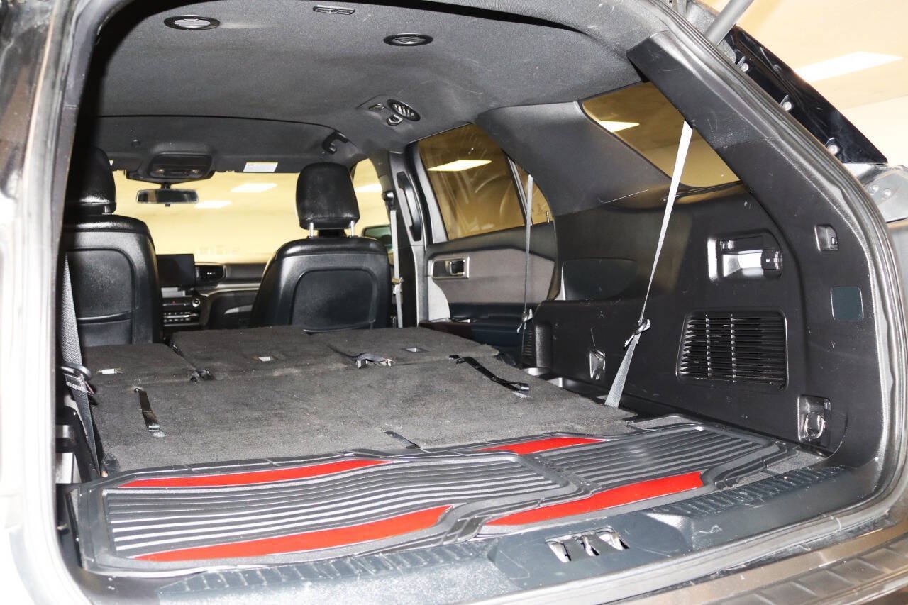 Used 2020 Ford Explorer XLT RWD image 95