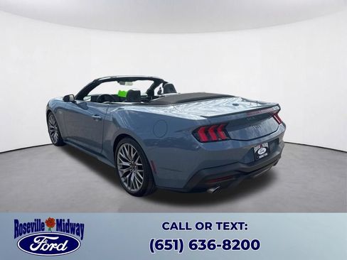 Used 2025 Ford Mustang GT Premium RWD image 40
