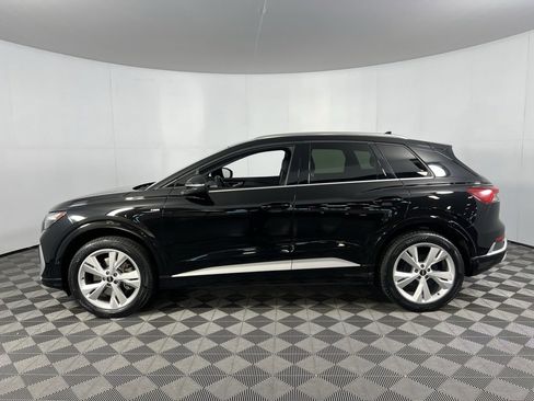 Used 2023 Audi Q4 e-tron Premium Plus image 9