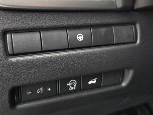 New 2026 Nissan Rogue SV FWD image 18