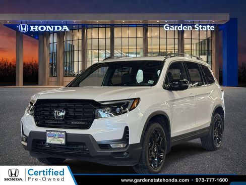 Certified 2024 Honda Passport Black Edition image 1