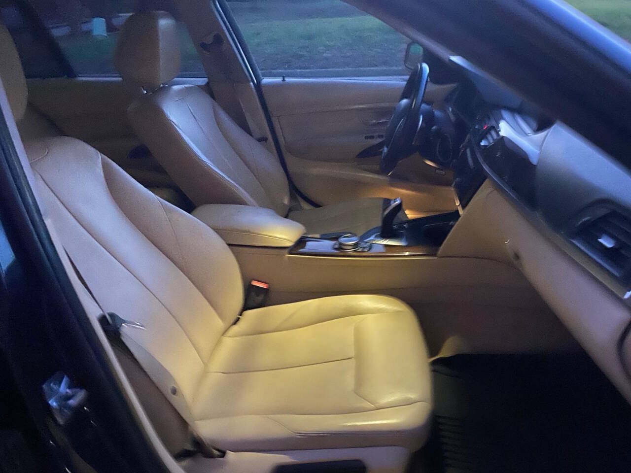 Used 2014 BMW 328d xDrive Wagon AWD/4WD image 8