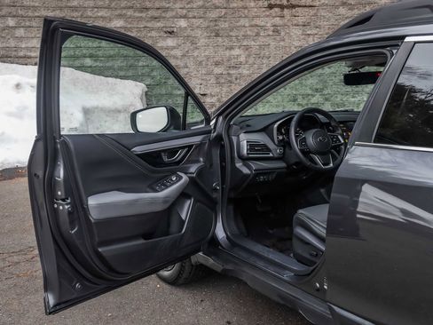 Used 2022 Subaru Outback Onyx Edition XT image 23