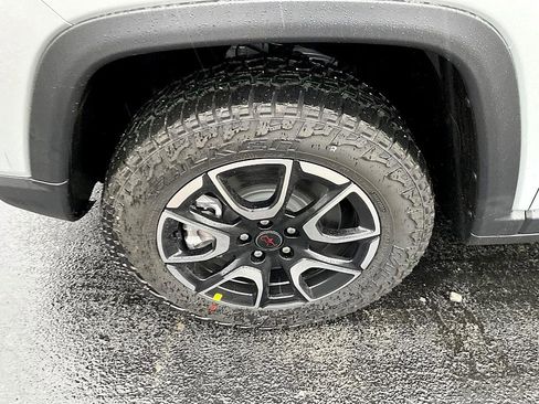 New 2026 Jeep Compass Trailhawk w/ Sun, Sound & Navigation Group image 10