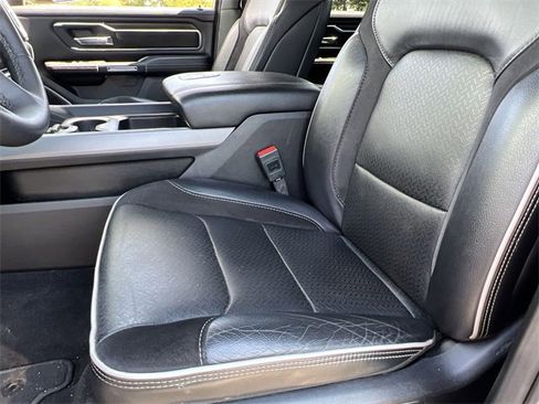 Used 2025 RAM 1500 Laramie image 21