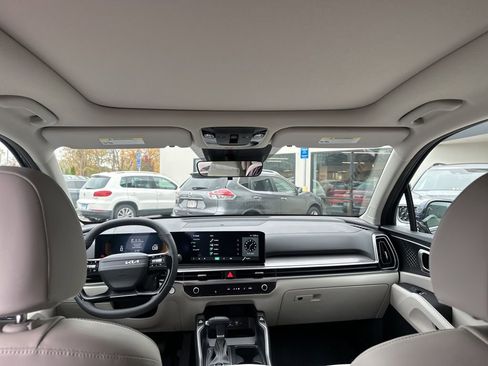 New 2026 Kia Sorento S w/ S Panoramic Sunroof Package AWD/4WD image 24