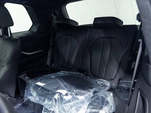 New 2027 BMW X7 M60i AWD/4WD image 26