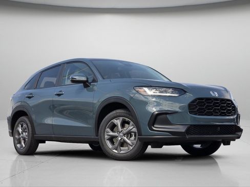 New 2027 Honda HR-V LX image 2