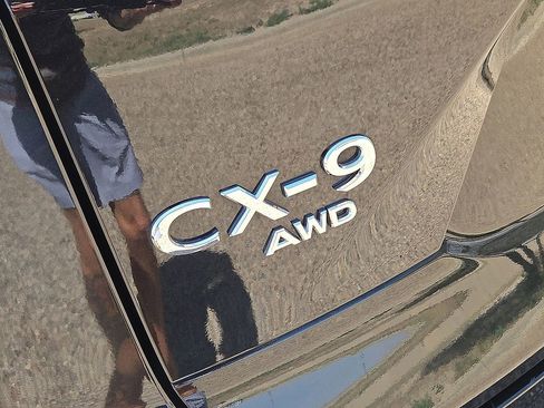 Used 2023 MAZDA CX-9 Touring Plus image 12