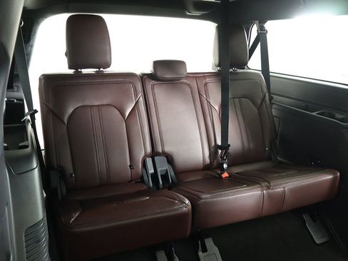 Used 2023 Ford Expedition Max Limited image 44