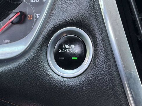 Used 2019 Chevrolet Traverse LT w/ LPO, Cargo Package FWD image 9