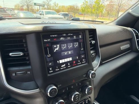 Used 2021 RAM 1500 Big Horn AWD/4WD image 10