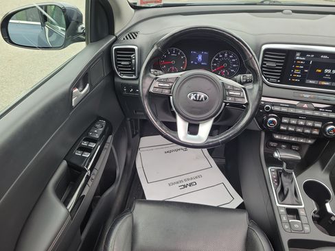 Used 2020 Kia Sportage EX w/ EX Technology Package AWD/4WD image 19