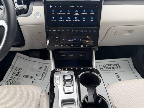 Used 2023 Hyundai Tucson Limited w/ Cargo Package image 13