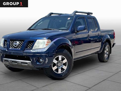 Used 2011 Nissan Frontier PRO-4X w/ Pro-4x Luxury Pkg RWD image 1