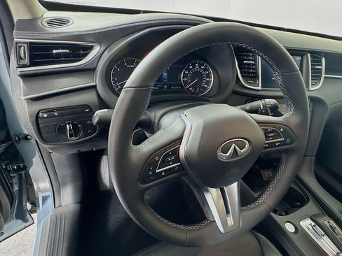 Used 2025 INFINITI QX50 Luxe image 11