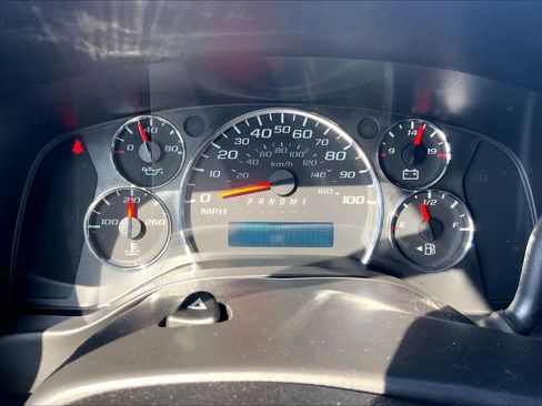 Used 2019 Chevrolet Express 3500 LT w/ LT Preferred Equipment Group image 20