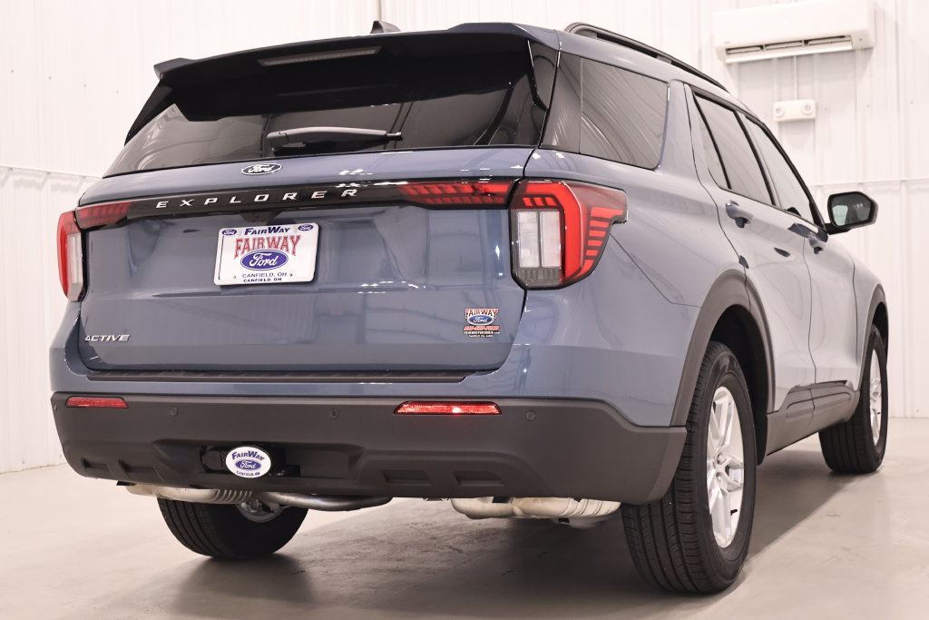 New 2027 Ford Explorer Active AWD/4WD image 9