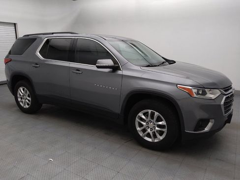 Used 2021 Chevrolet Traverse LT FWD image 11