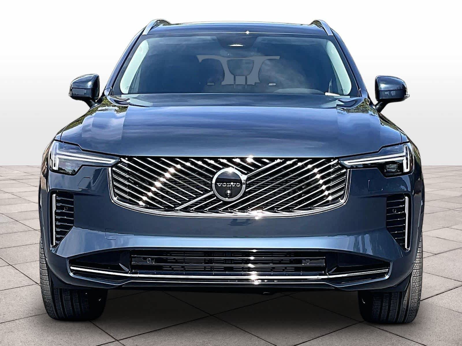 New 2027 Volvo XC90 B5 Plus AWD/4WD image 5