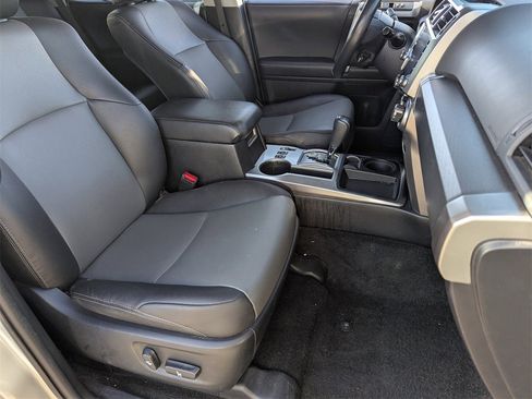 Used 2023 Toyota 4Runner SR5 Premium image 12