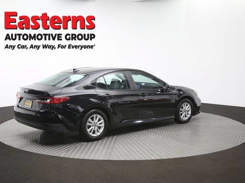 Used 2025 Toyota Camry LE FWD image 40