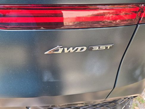 Used 2024 Genesis GV70 3.5T Sport w/ Sport Advanced Package AWD/4WD image 11