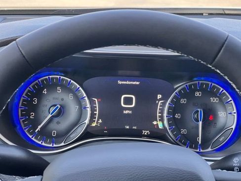 New 2026 Chrysler Pacifica Limited image 3