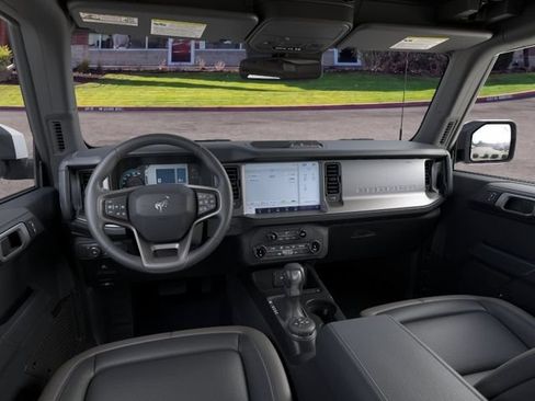 New 2025 Ford Bronco Outer Banks AWD/4WD image 9
