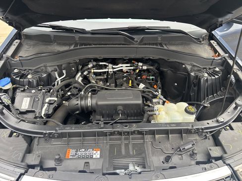 Used 2021 Ford Explorer XLT w/ Equipment Group 202A image 53