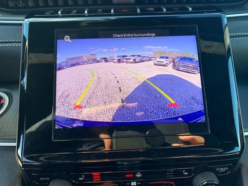 Used 2025 Jeep Grand Cherokee Laredo X w/ Luxury Tech Group I image 25