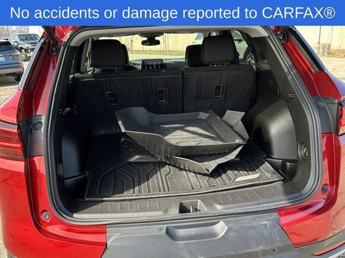 Certified 2024 Chevrolet Blazer LT w/ Convenience Package image 12