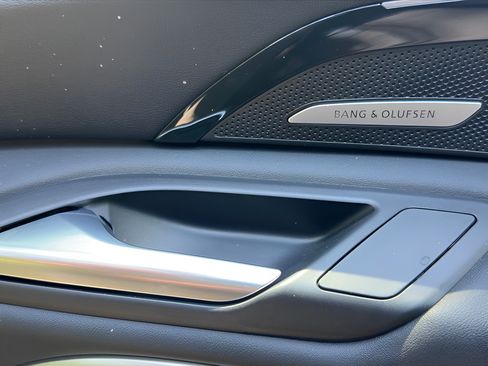 Certified 2025 Audi Q5 Premium w/ Premium Plus AWD/4WD image 35