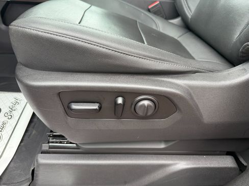 Used 2021 GMC Sierra 1500 SLT w/ SLT Premium Plus Package image 24