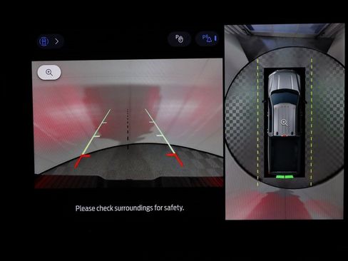 Used 2025 Ford F250 Platinum w/ Tremor Off-Road Package image 24