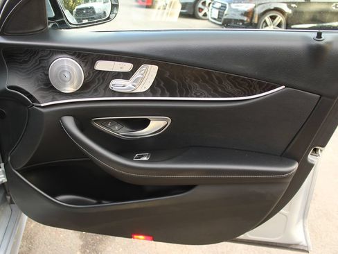 Used 2017 Mercedes-Benz E 300 image 44