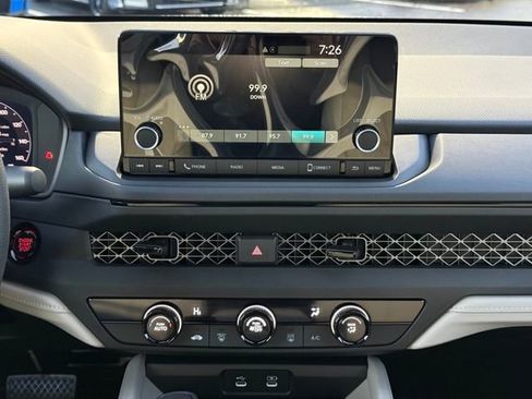 New 2025 Honda Accord LX image 24