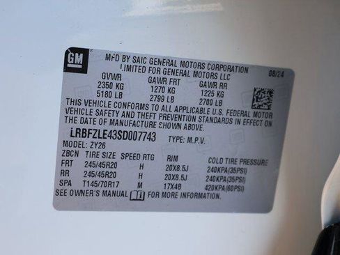 New 2025 Buick Envision Sport Touring image 38