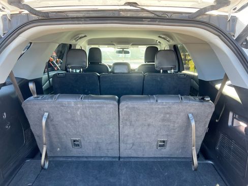 Used 2023 Ford Explorer XLT w/ Equipment Group 202A image 28