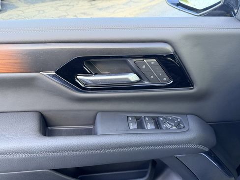 New 2026 GMC Yukon Denali w/ Denali Reserve Package image 23