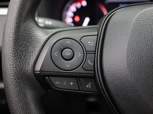 Used 2025 Toyota RAV4 LE FWD image 22